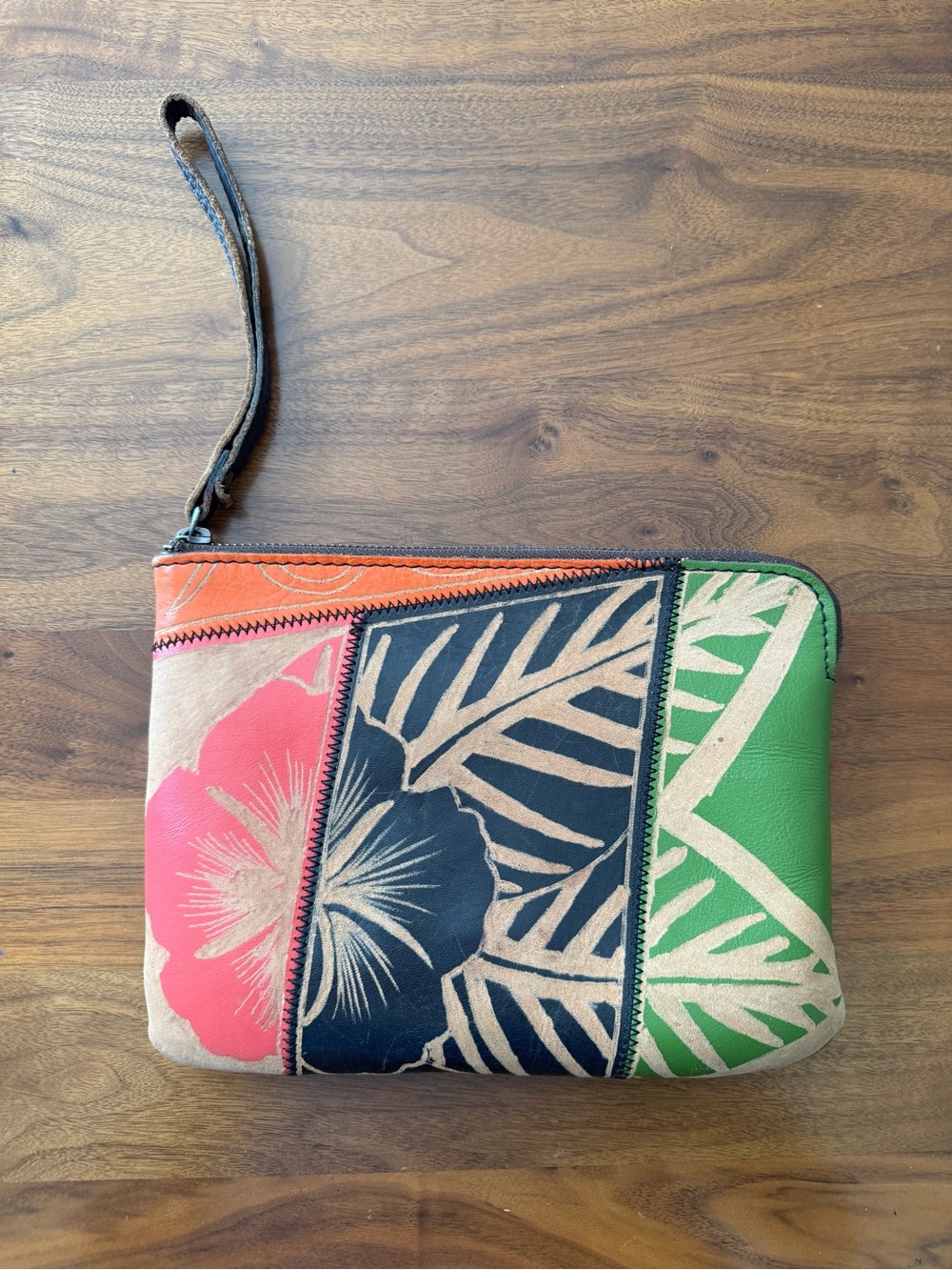 Patricia Nash Coral Navy Green Floral Colorblock Wristlet